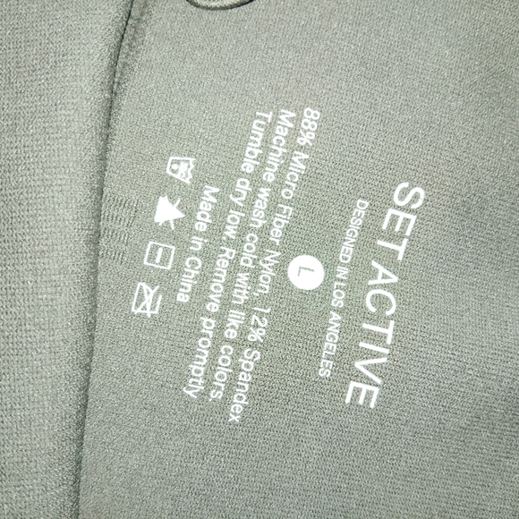 SET ACTIVE Seamless Ribbed Leggings - Large - Picture 9 of 9